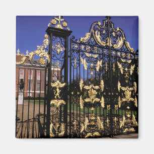 Europe, England, London. Gilded gate outside of 2 Magnet