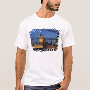 Europe, ENGLAND, London: Houses of Parliament / T-Shirt
