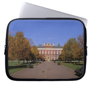 Europe, England, London. Kensington Palace in Laptop Sleeve