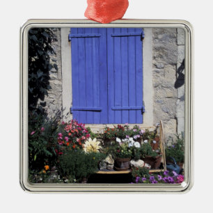 Europe, France, Provence, Aix-en-Provence. Metal Tree Decoration