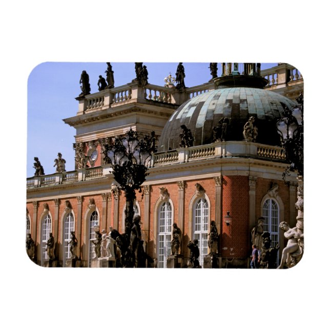 Europe, Germany, Potsdam. Parc Sanssouci, Neus Magnet (Horizontal)