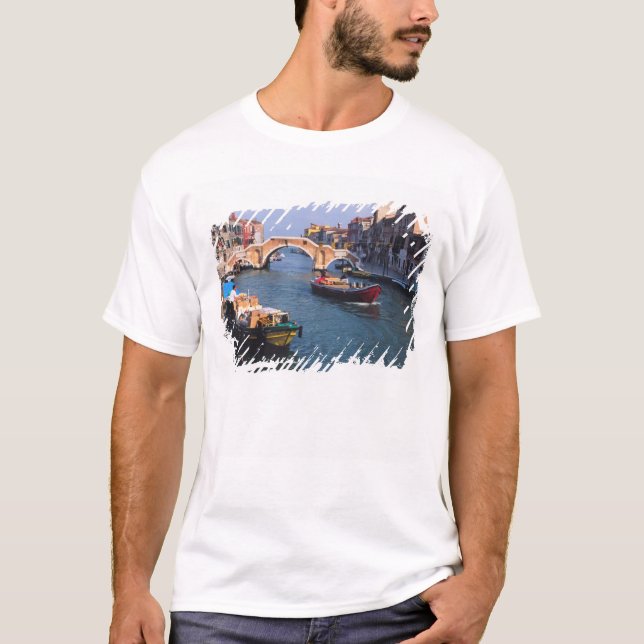 Europe, Italy, Venice. Boats bringing in T-Shirt (Front)