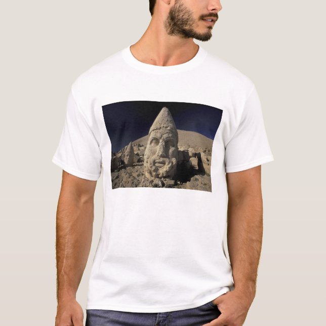 Europe, Turkey, Kurdi. Nemrut Dagh. T-Shirt (Front)