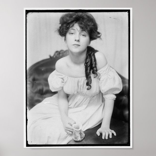 Evelyn Nesbitt about 1900 Poster (Front)