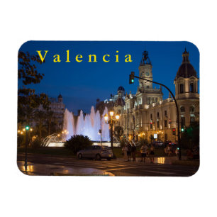 Evening at the "Administration Area" in Valencia. Magnet