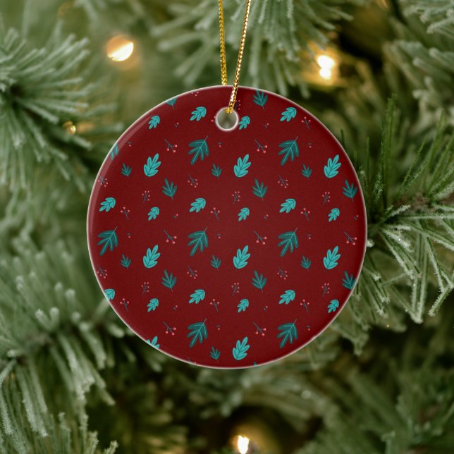 Evergreen Tree Leaves & Red Holly Berries Ceramic Tree Decoration (Tree)