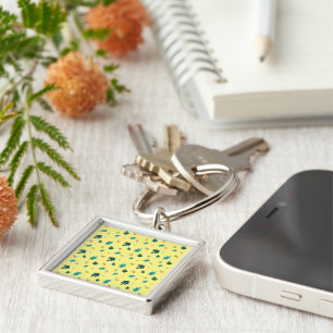 Evergreen Tree Leaves & Red Holly Berries Key Ring