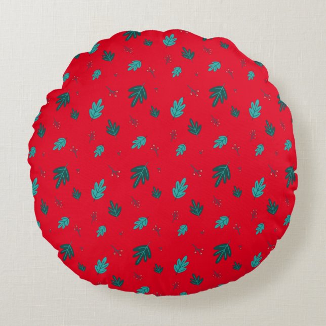 Evergreen Tree Leaves & Red Holly Berries Round Cushion (Front)
