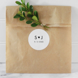 EVERLEIGH Minimalist Wedding  Classic Round Sticker