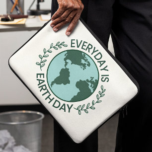 Everyday Is Earth Day - Vintage Green Earth Lover Laptop Sleeve
