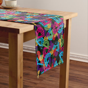Exotic Kiwi Cocktail on Grass (Spain&New Zealand) Short Table Runner