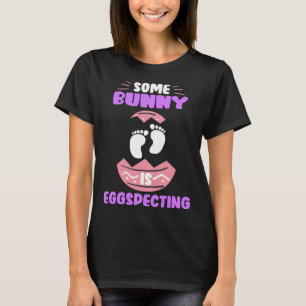 Expecting Parents Easter Bunny Easter Egg specting T-Shirt