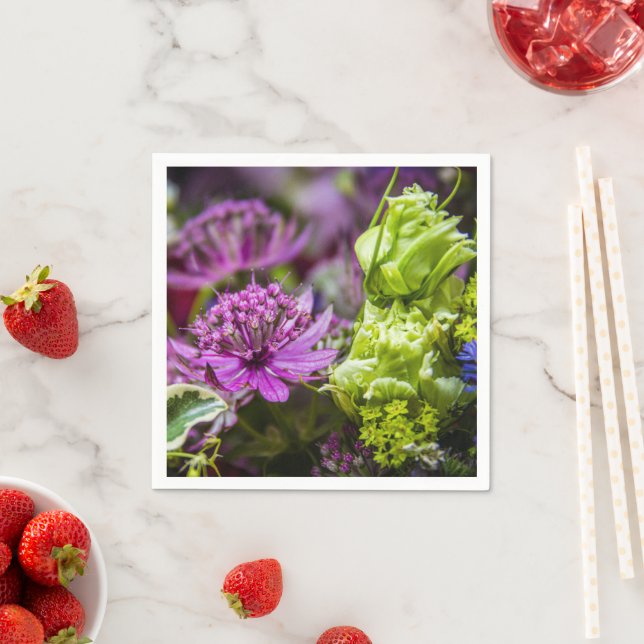 Exquisite magic of blossoms #1 napkin (Insitu)