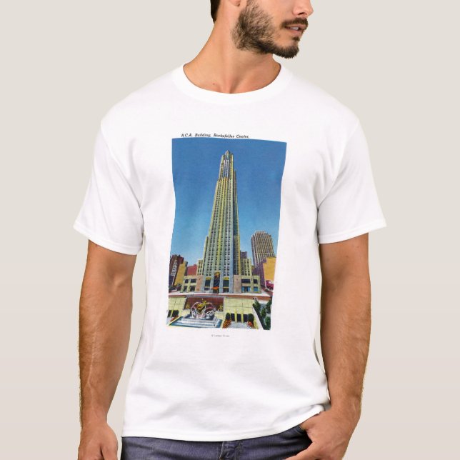 Exterior View of RCA Bldg, Rockefeller Centre T-Shirt (Front)