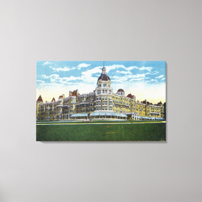 Exterior View of the Poland Spring House 2 Canvas Print (Front)