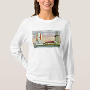 Exterior View of the US Govt Bldg T-Shirt