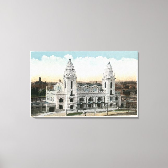 Exterior View of Union Station Canvas Print (Front)