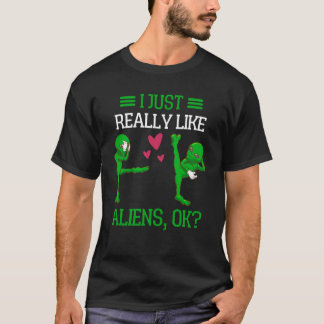 Extraterrestrial Alien Believer Gift Funny Alien T-Shirt