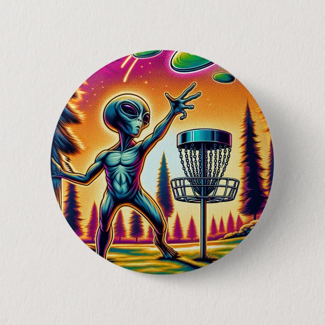 Extraterrestrial Alien Disc Golfing  6 Cm Round Badge (Front)