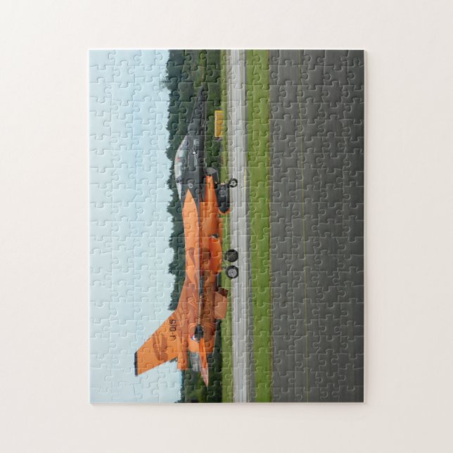 F16 jigsaw puzzle (Vertical)