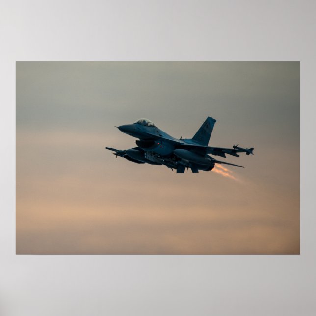 F-16 Fighting Falcon Aircraft Poster (Front)