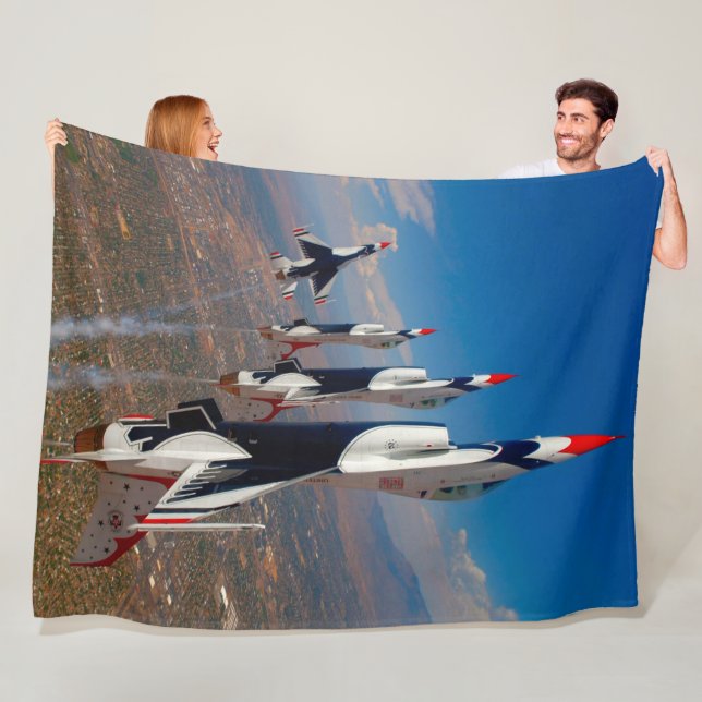 F-16C FIGHTING FALCON FLEECE BLANKET (In Situ)