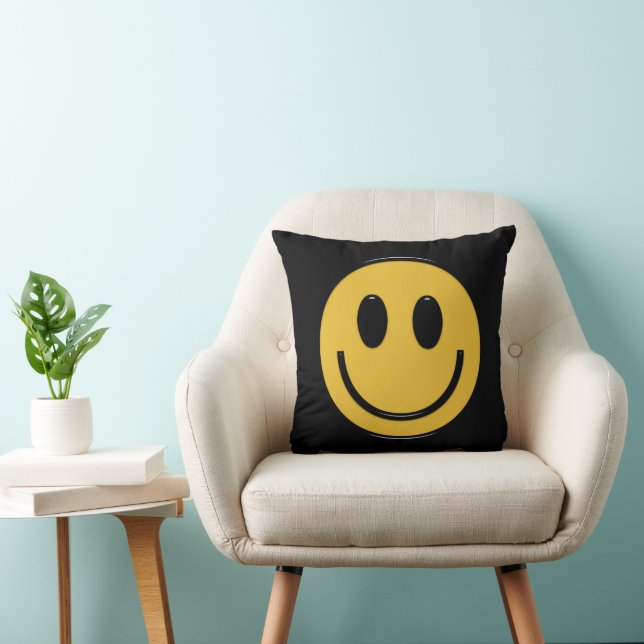face fun seventies throw pillow (Chair)