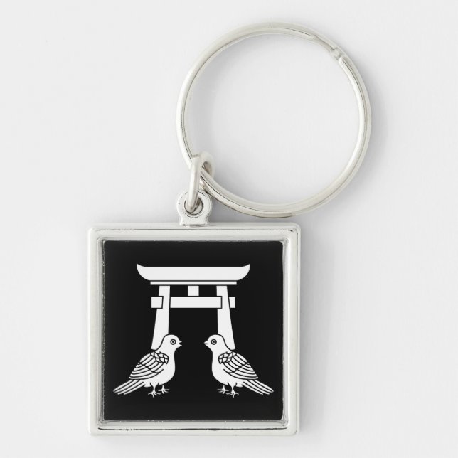 Facing doves and Torii Keychain (Front)