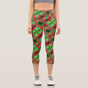 Fading Red Zinnia Flowers Abstract Pattern        Capri Leggings