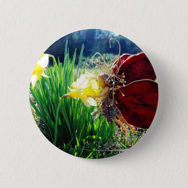 Fairy in the Daffodils 6 Cm Round Badge (Front)