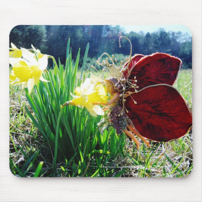 Fairy in the Daffodils Mouse Mat (Front)