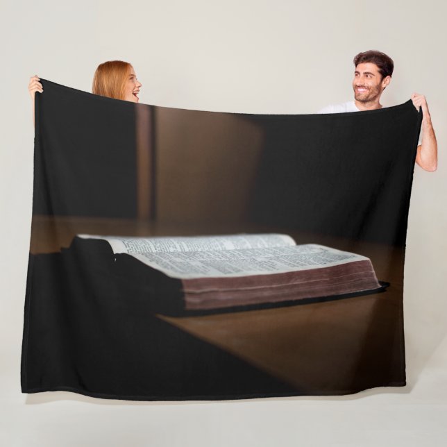 FAITH FLEECE BLANKET (In Situ)