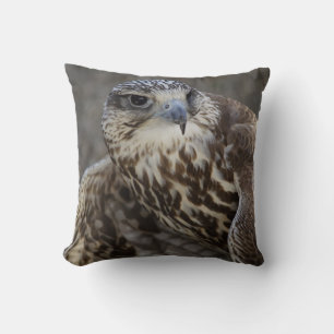 Falco cherrug cushion
