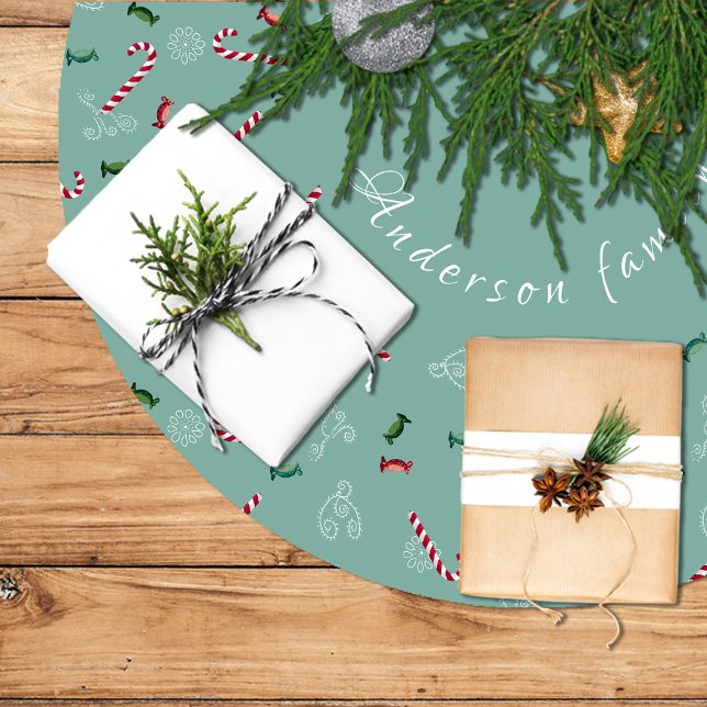 Falda para Árbol de Navidad, candy cane Brushed Polyester Tree Skirt (Candy canes and candies on a turquoise background brushed polyester tree skirt
)