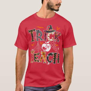 Fall Holiday Themed Thanksgiving Halloween Trick O T-Shirt