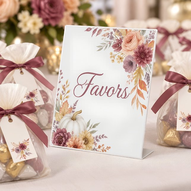 Fall in Love Favours Sign (Creator Uploaded)