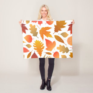 Falling for Autumn – Cosy Leaf Pattern Fleece Blanket