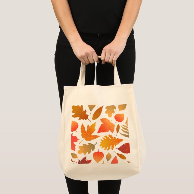 Falling for Autumn – Cosy Leaf Pattern Tote Bag (Front (Product))