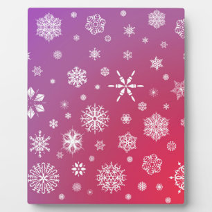 Falling snow plaque