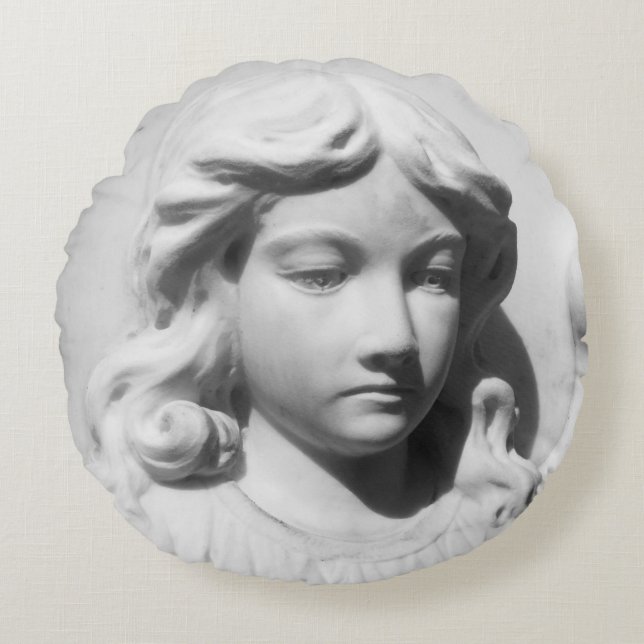 Falln Angel in Mourning Round Cushion (Front)