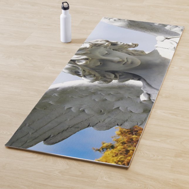 Falln Autumn Angel Yoga Mat (In Situ)
