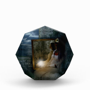 Falln Eternal Vanity Photo Block