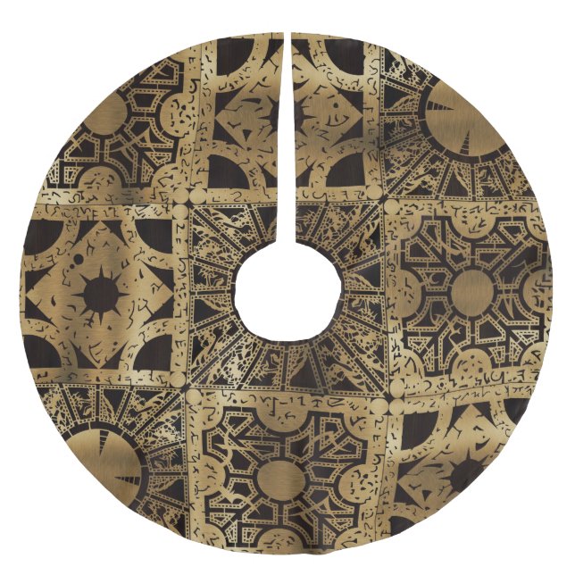 Falln Lament Spread Brushed Polyester Tree Skirt (Front)