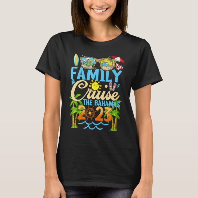 Family Cruise The Bahamas 2023 Summer Sunglasses M T-Shirt (Front)