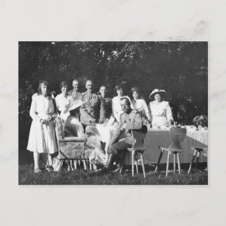 Family gathering tsar Nicolas of Russia, Romanov Postcard