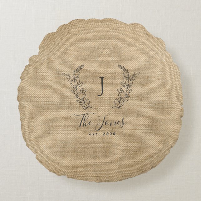 Family monogrammed rustic farmhouse round cushion (Front)