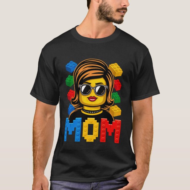 Family Mum Master Builder Building Bricks Blocks M T-Shirt (Front)