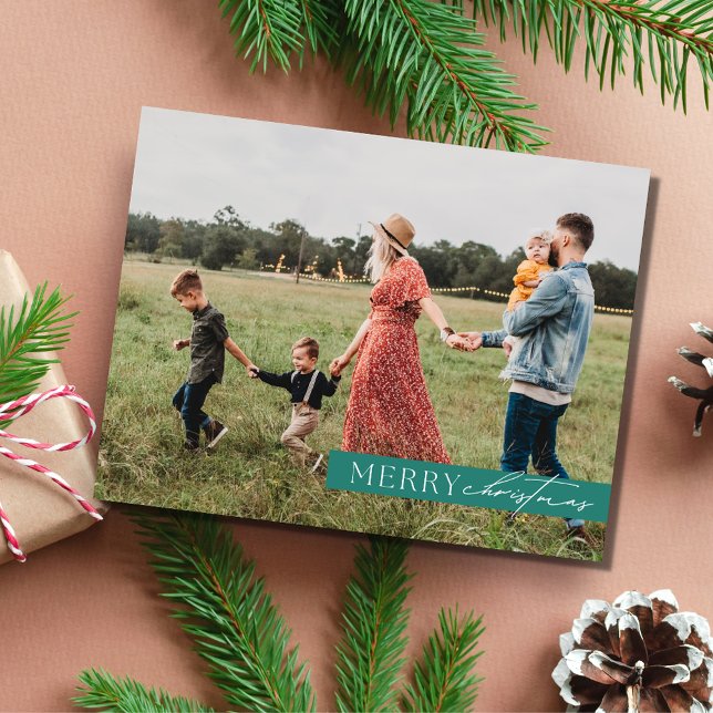 Family Photo Modern Merry Christmas Holiday Card (Family Photo Modern Merry Christmas Holiday Greeting Card)