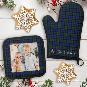 Family Photo Personalised Modern Christmas Plaid Oven Mitt & Pot Holder Set