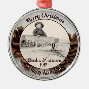 Family Photo Pinecones Name Year Merry Christmas  Metal Tree Decoration